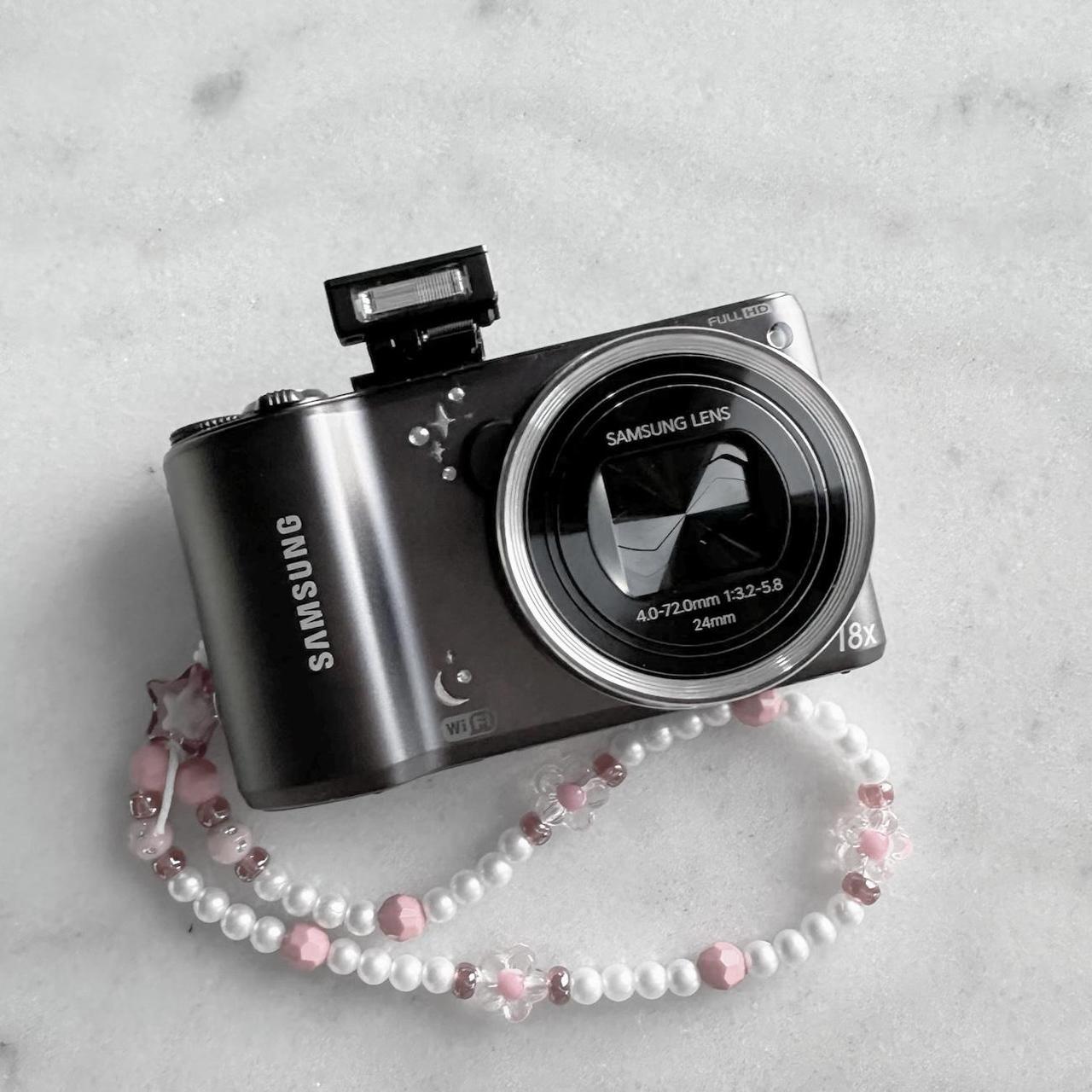 Samsung Grey and Silver Cameras-and-accessories