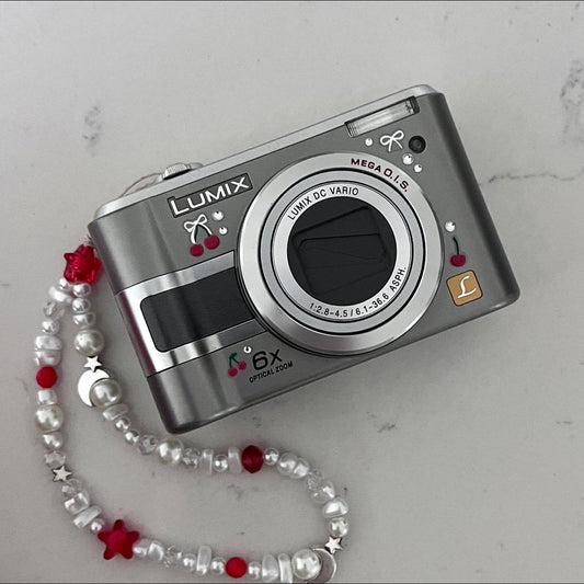 Silver and Grey Cameras-and-accessories